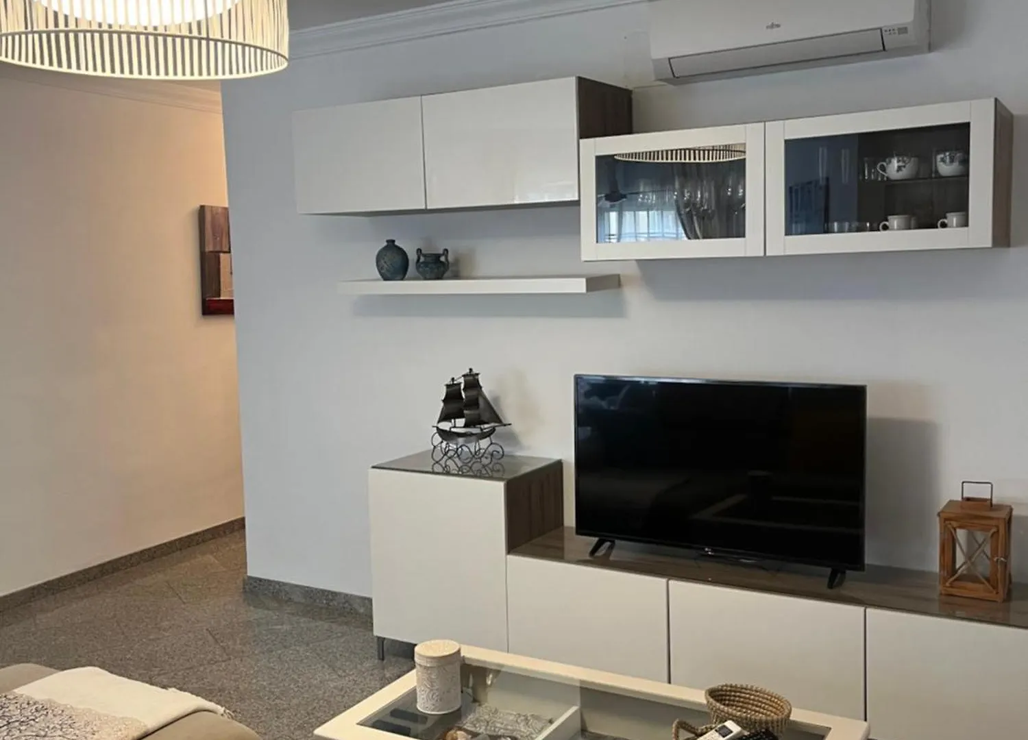 Apartment Apartamento Reyes La Carihuela Torremolinos Spain